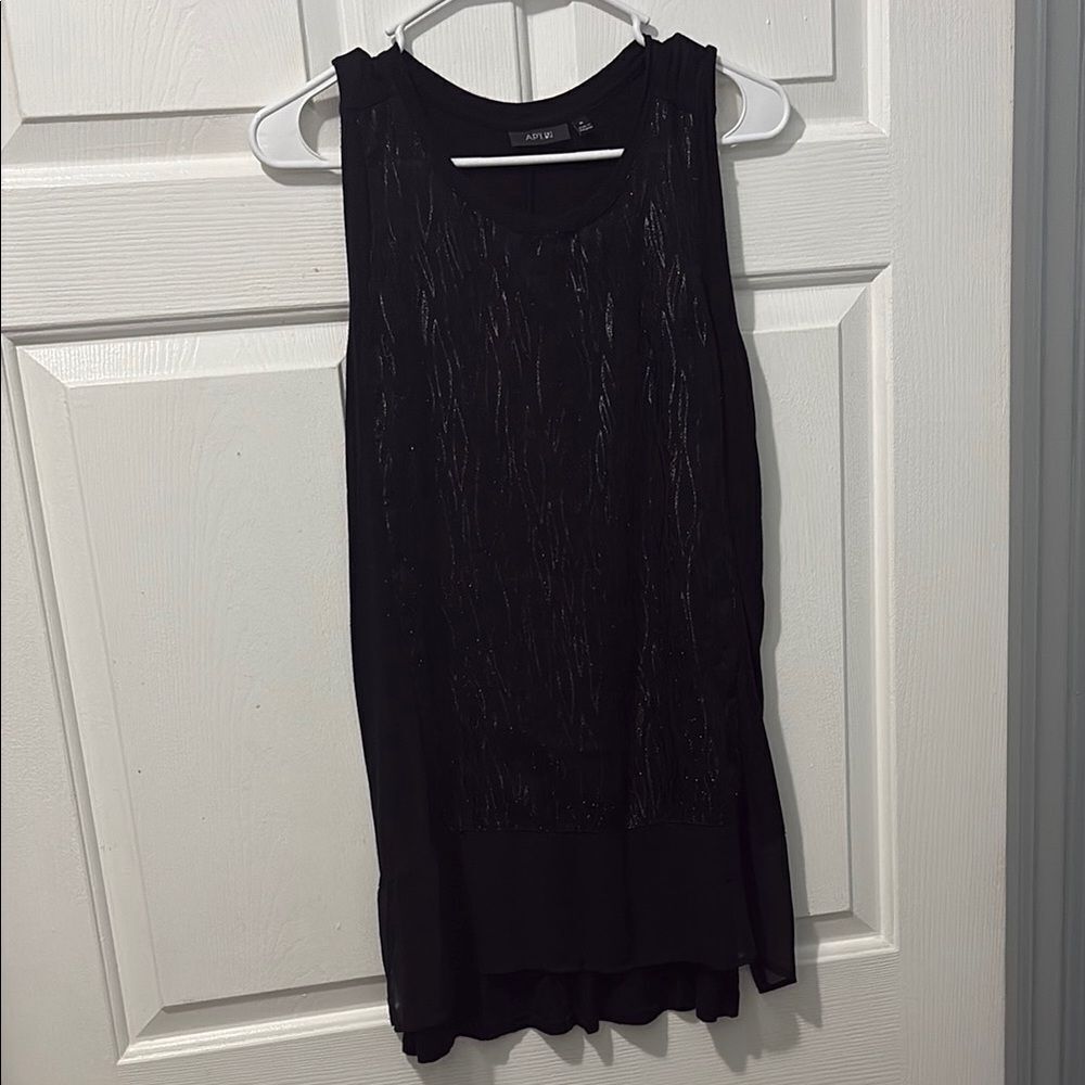 Black Sleeveless Top